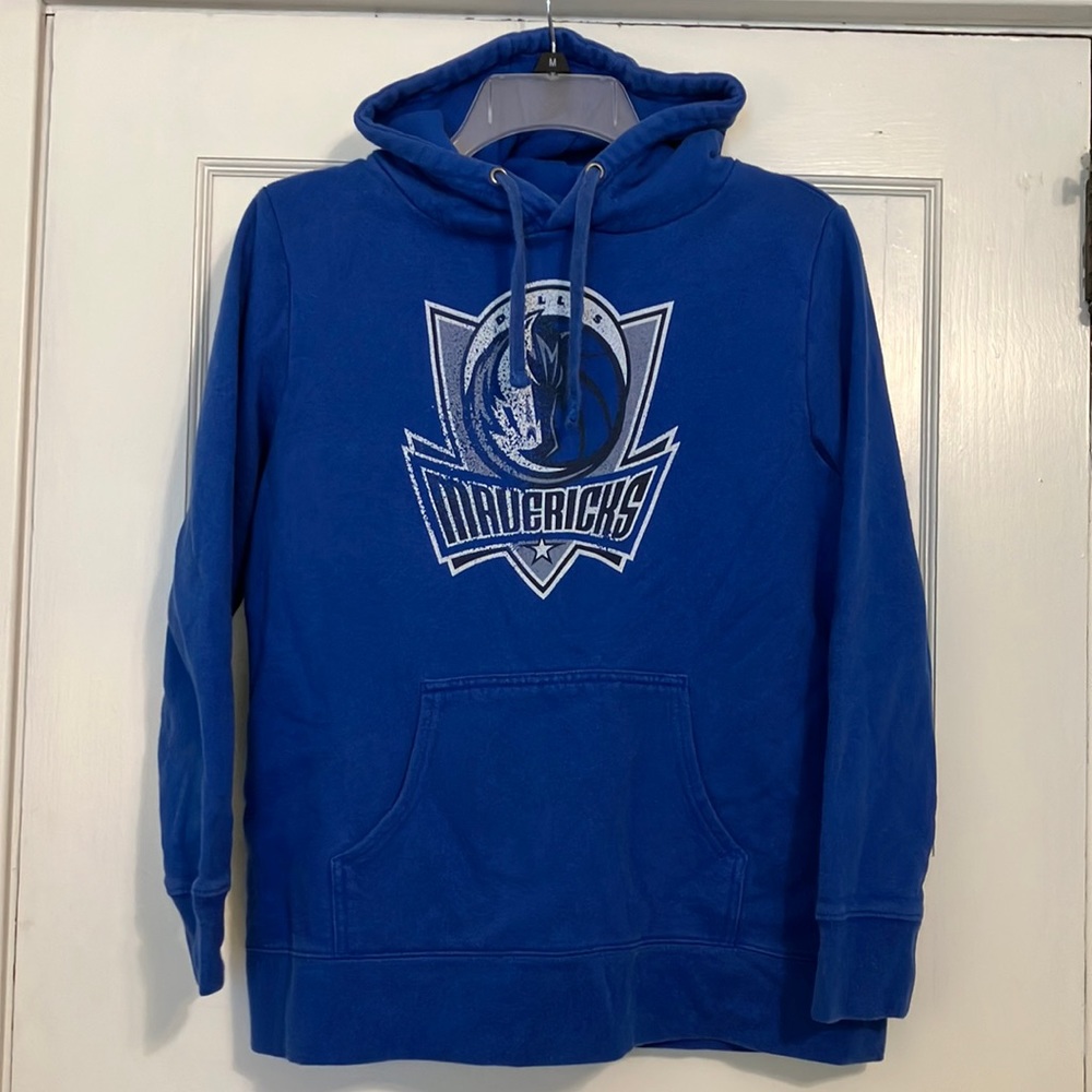 Women’s Dallas Mavericks Fanatics hoodie